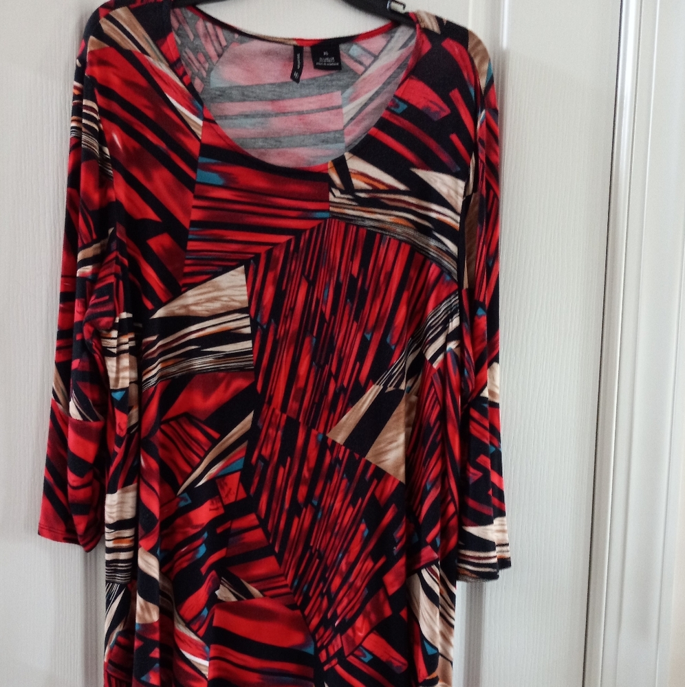 XL 3/4 Length SleeveNew Directions Asymmetrical Red Tunic